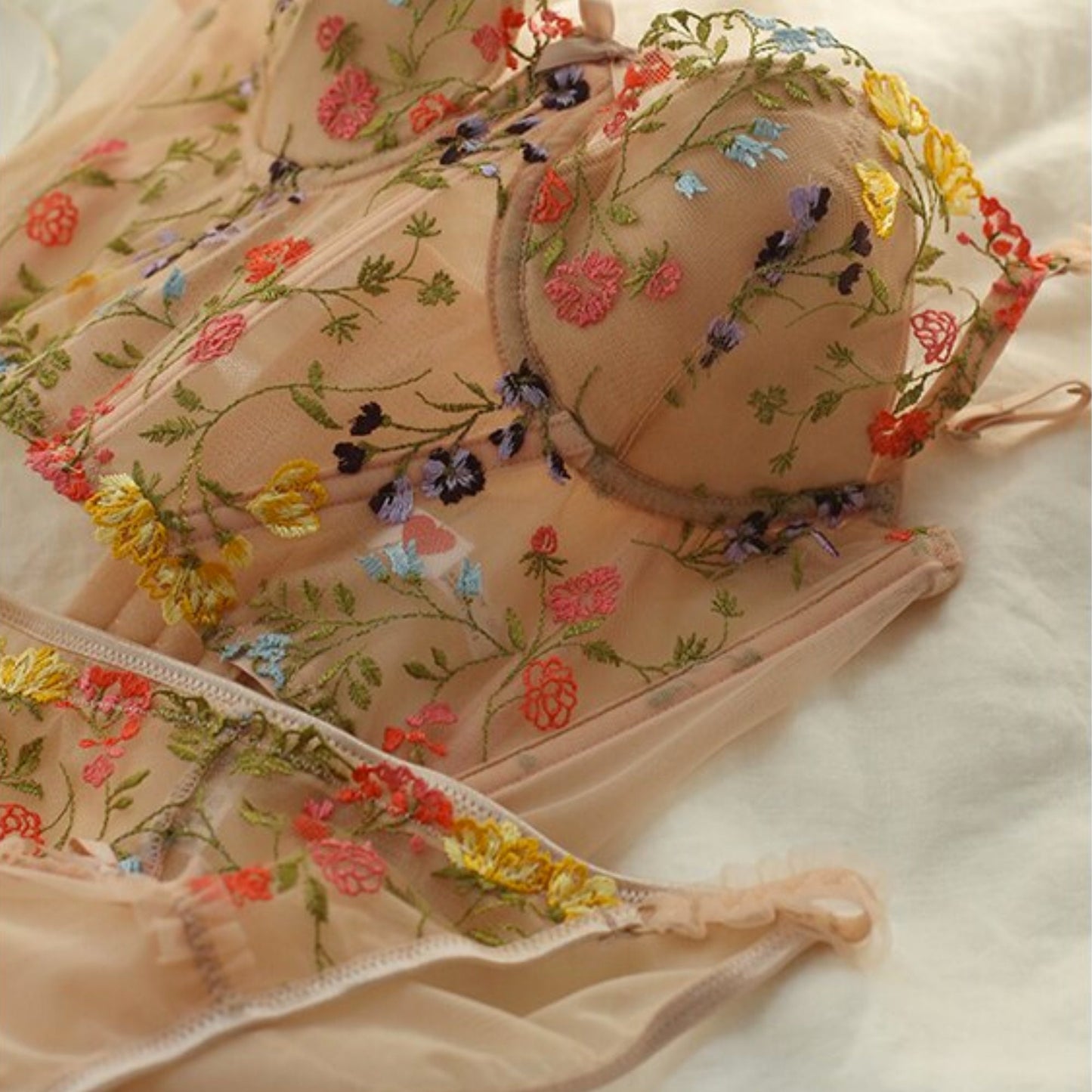 French Floral Embroidery Lace Corset Lingerie Set
