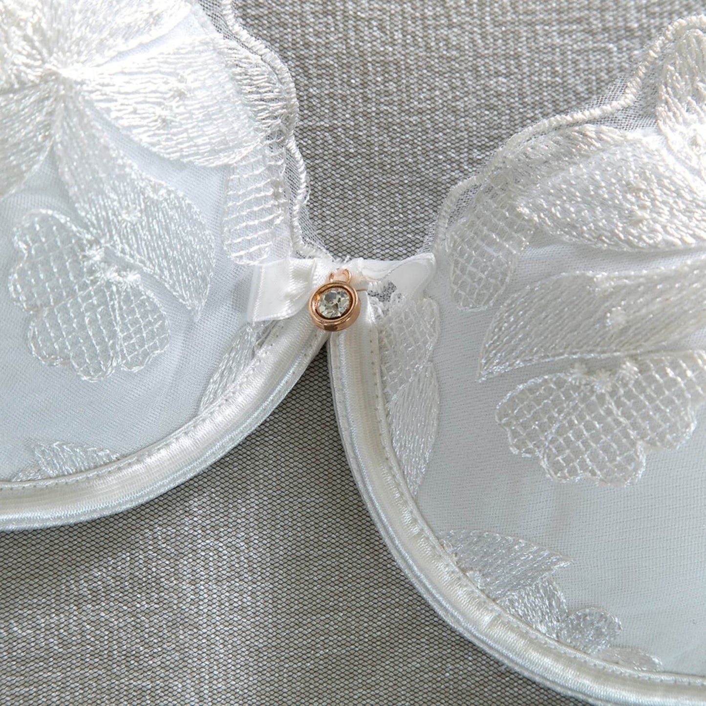 Sweet French Lace White Lingerie Set